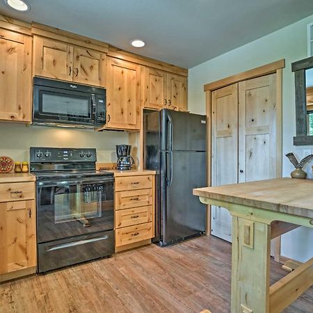 Private Leavenworth Cabin With Mtn Views And Fire Pit Exterior photo
